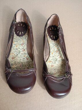 VTG Y2K Hot Kiss Brown Mary Jane Braided Buckle Flat Dress Shoes Womens 7